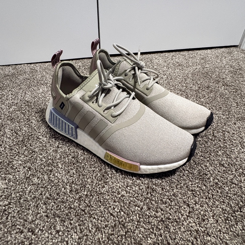 Adidas Women's greenish Gray Athletic Shoes with Multicolor Accents